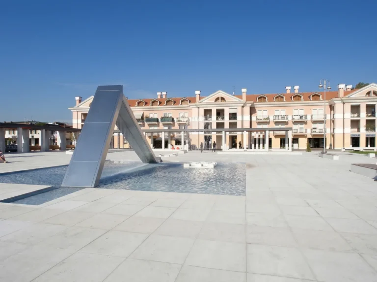 Piazza Europa