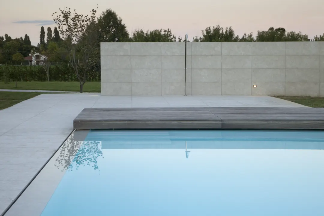 Abano pool grigio olivo flamed (6)