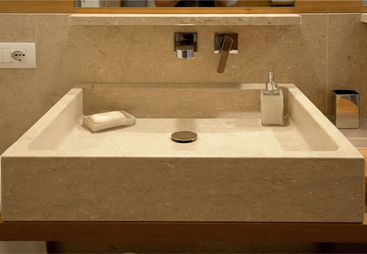 Bagno Grolla beige honed (1).1
