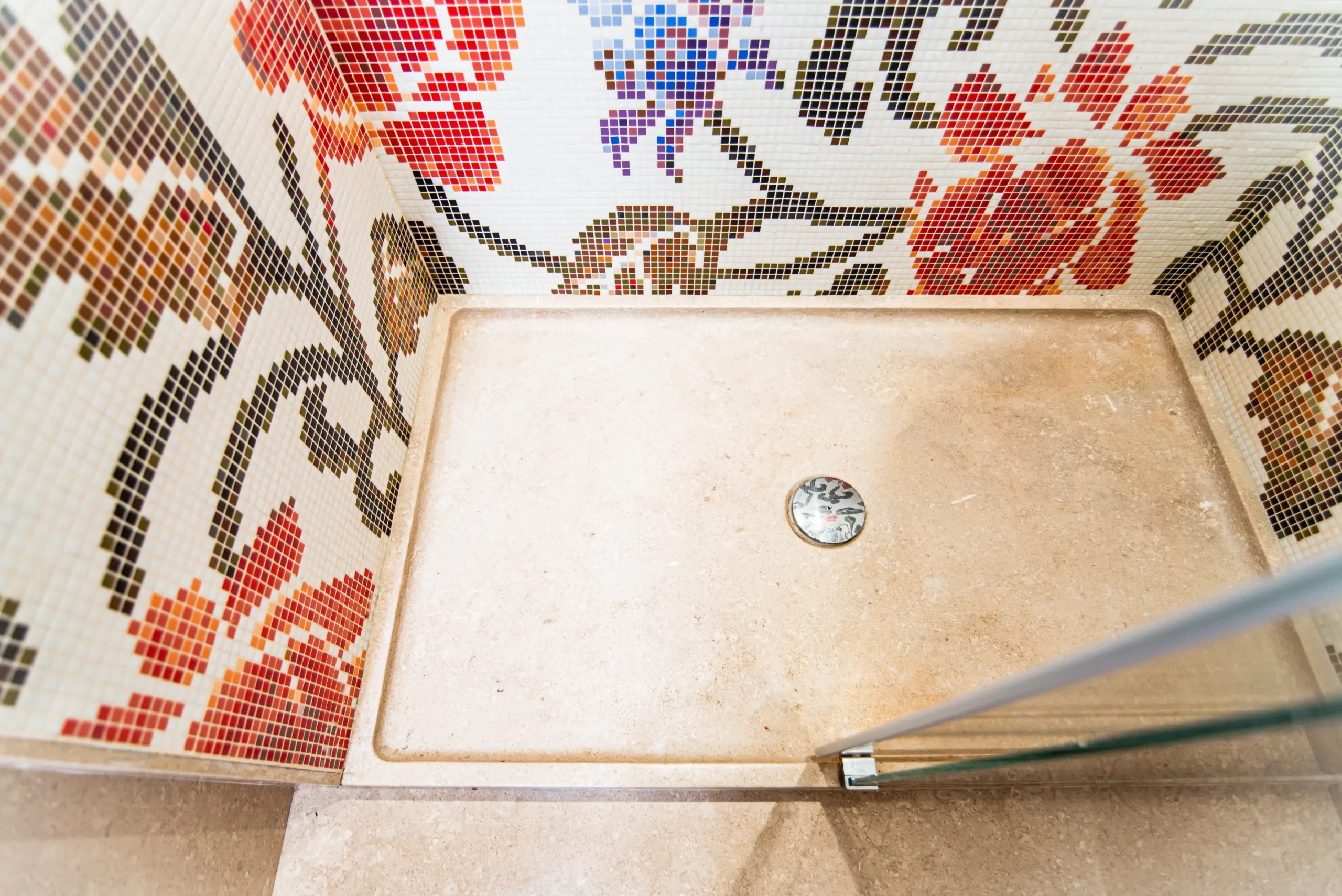 Bathroom grolla beige honed and mosaico (3)