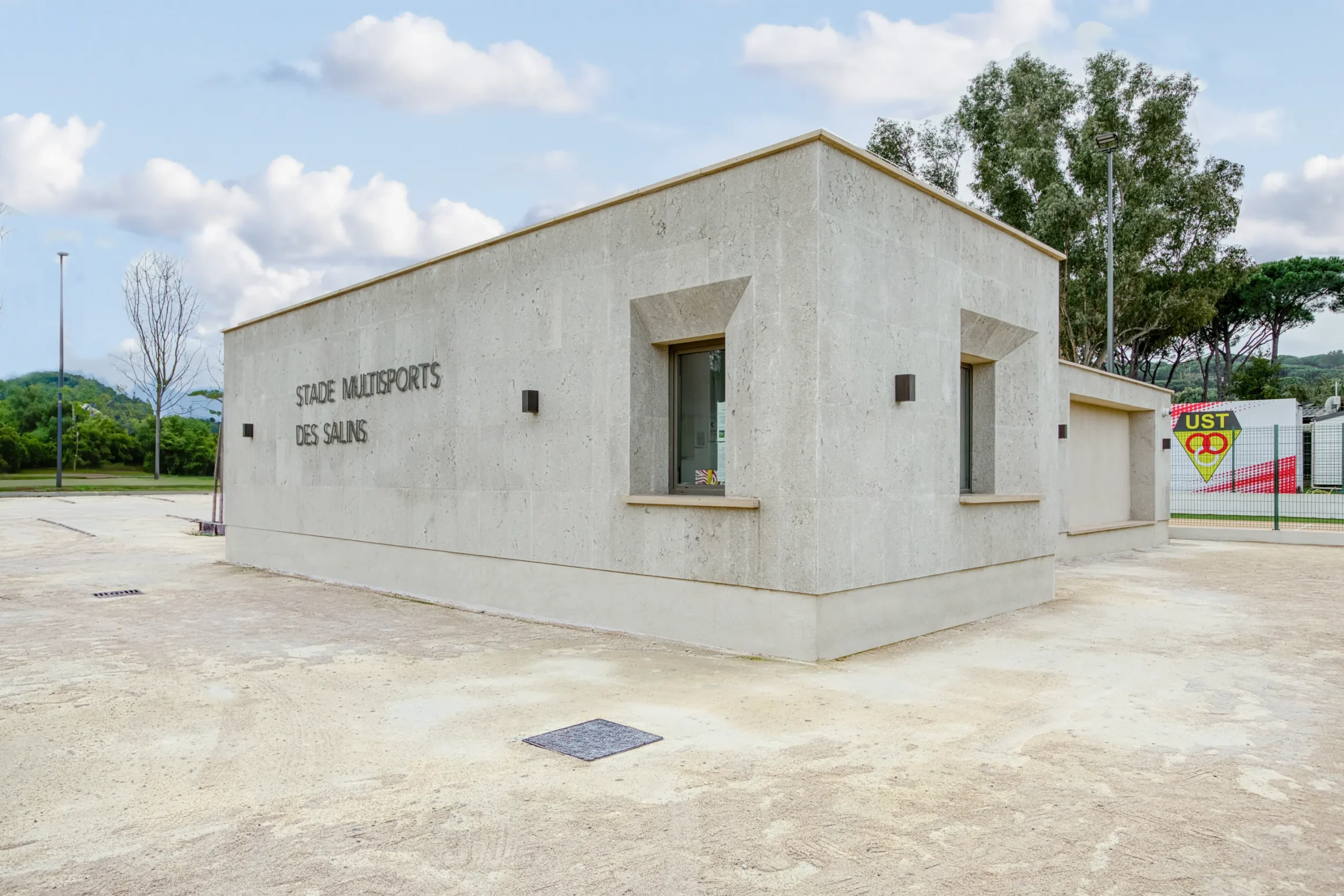 Centro sportivo in Grolla Beige Idra (3)