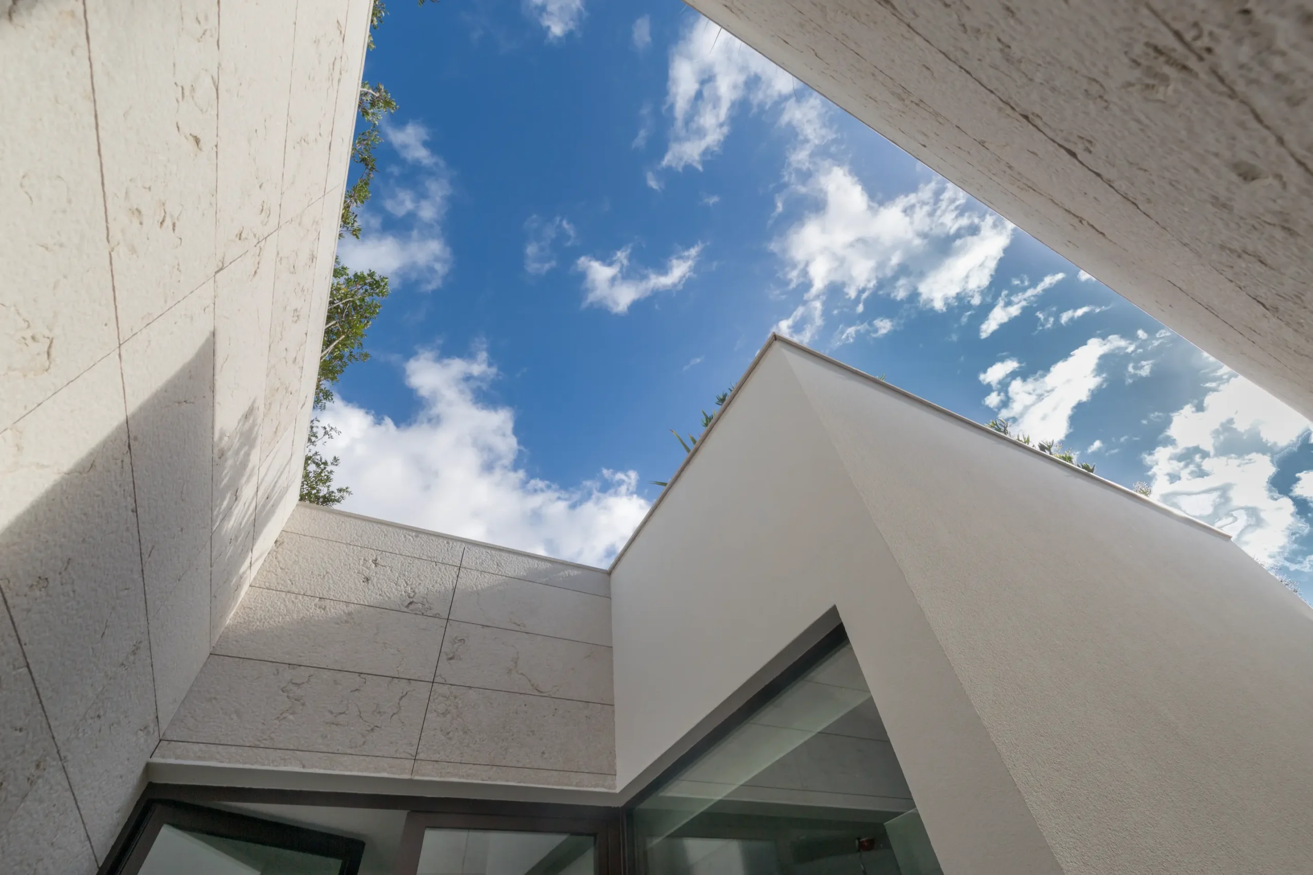 ML Malta facade grolla rock finish (2)