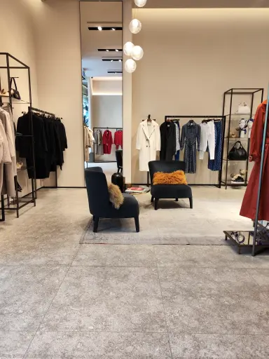 Retail Store Olivo Ondulato (13)