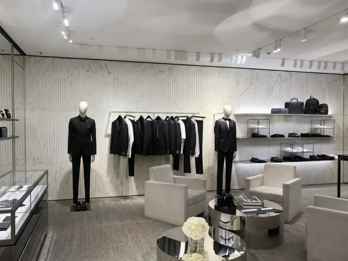 Retail in Biancone Krios (2)