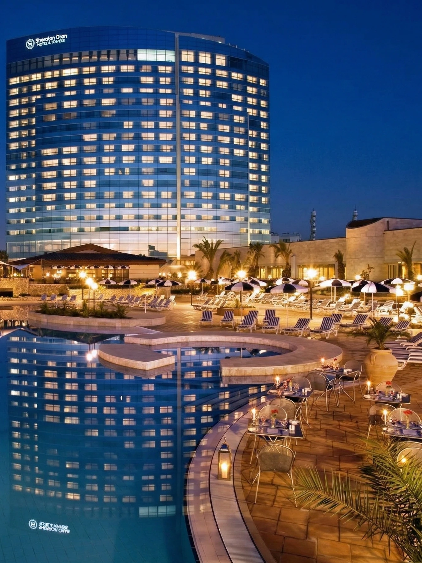 Sheraton hotel pool 2