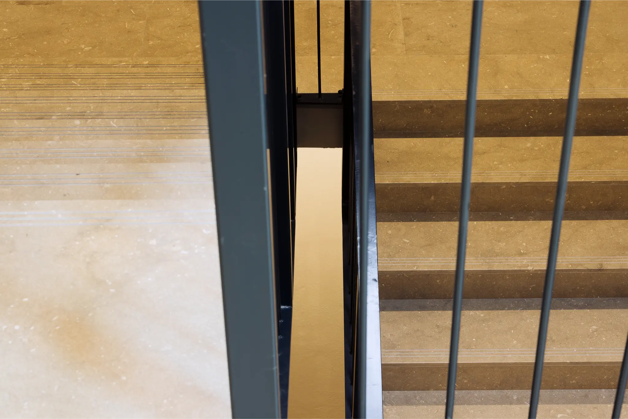 Vimar Scala Olivo Honed (6)