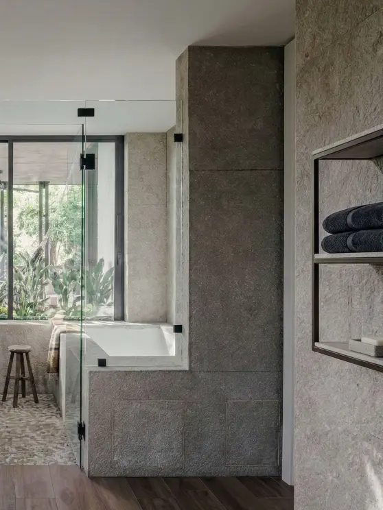 bathroom olivo rock finish Miami 2