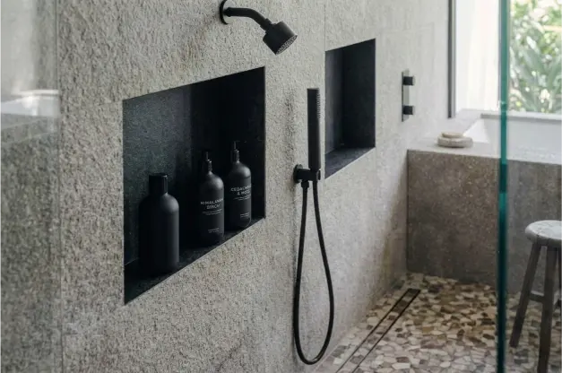 bathroom olivo rock finish Miami