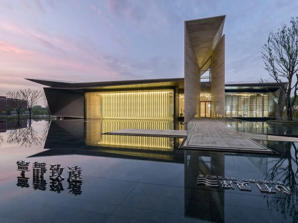 cina light waterfall grolla rosato honed facade (2)