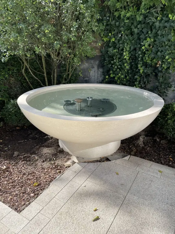 floor in pasubio beige flamed and solid fountain grolla honed (1)